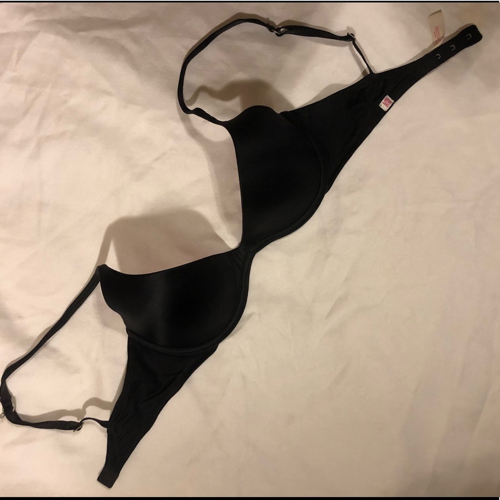 Victoria’s Secret “Pink” Scoopneck Bra 34B